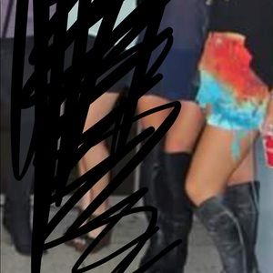 Tie Dye Levi Cutoffs